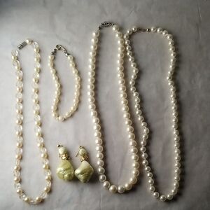 Fake Pearl Costume Jewelry Set